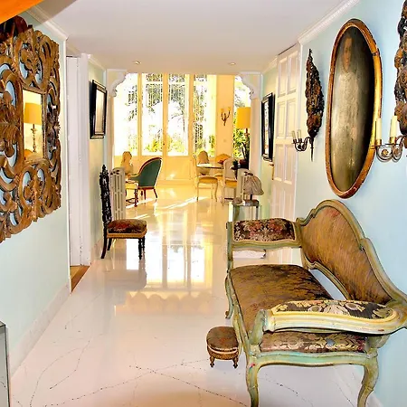 Le Palais Beausejour 3 Bedrooms Appartamento