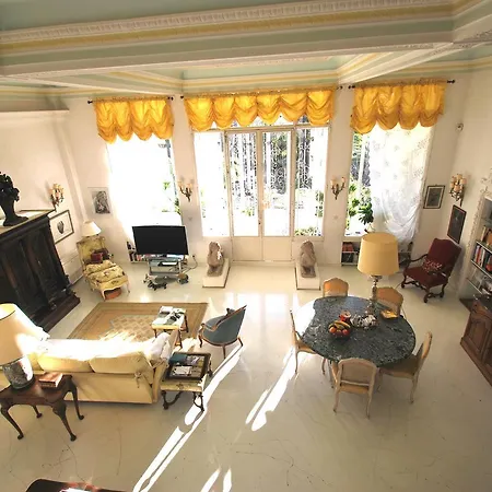 Le Palais Beausejour 3 Bedrooms